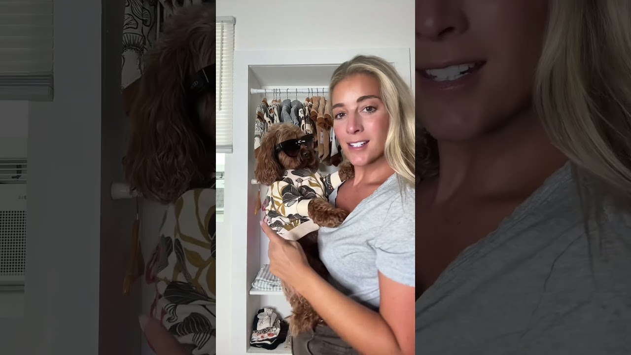 Showing off her OOTD 🤭