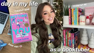 Day in my life ✨as a booktuber✨: book mail, current reads, + more!  | bookmas day 10