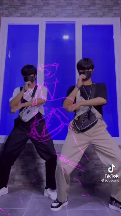 ah ah ah simpel simpel duo bobocu outfit viral #trending #outfit #bts #jedagjedug #tiktokhot #tiktok