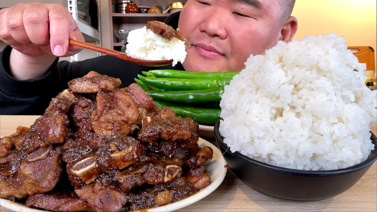 아주아주 달고 짠 고기에 흰쌀밥 먹방입니다. 스트레스 이렇게 푸네요.... MUKBANG