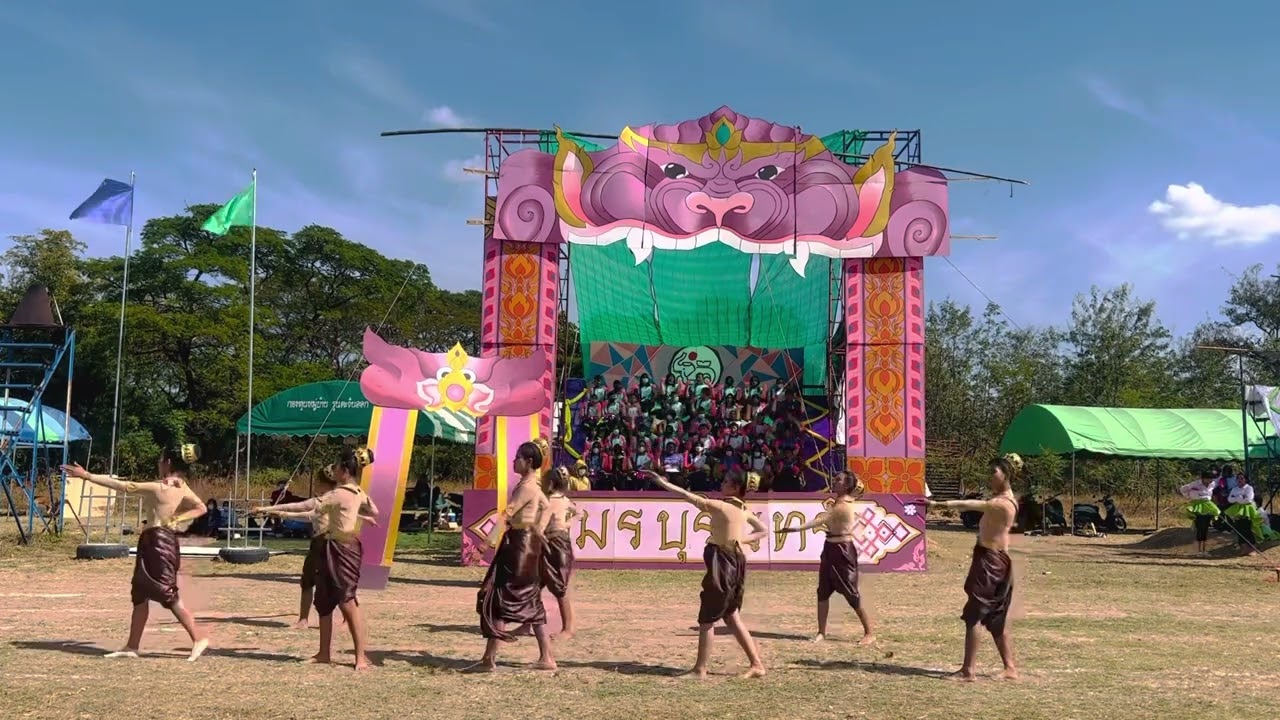 เชียร์ลีดเดอร์สีม่วง (ช่วงเพลงเชียร์) กีฬาภายใน 2565 โรงเรียนรมย์บุรีพิทยาคม รัชมังคลาภิเษก