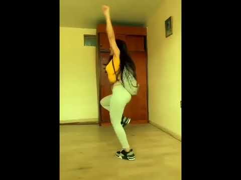 Bailando Música de