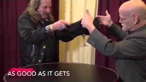 Zwevende Glas - Exquisite Floating Wine Glass by Ammar and Dirk Losander @dynamitemagicshop