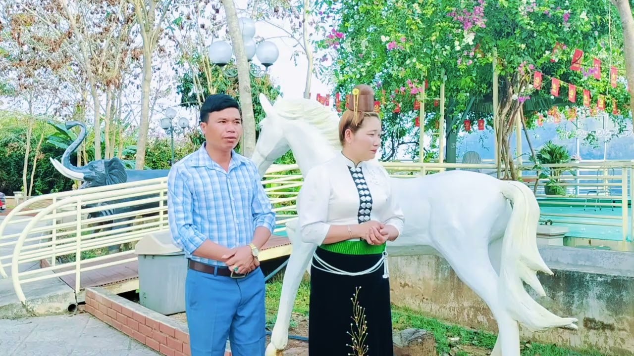 GIỌNG CA VÀNG TUYỆT VỜI HÀ SƠ HOÀNG TIÊN 