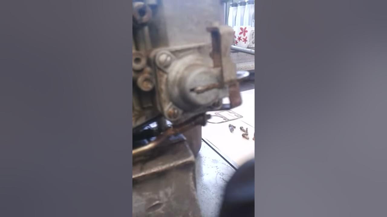 Leaking accelerator pump diaphragm YouTube