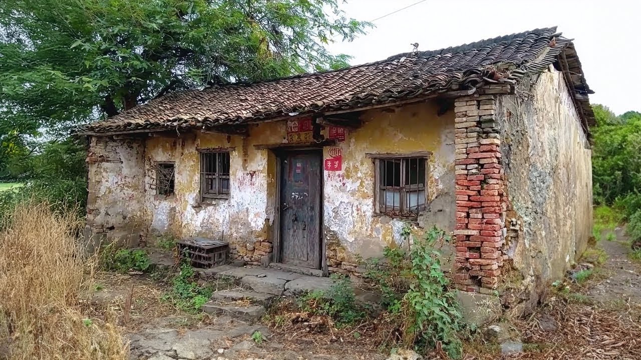 2000-year-old abandoned house spectacularly restored in just 100