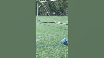 Perfect loop #fypシ #soccer #goats #repost #funny #funnyvideo2022 #futbol #funnyvideo2023