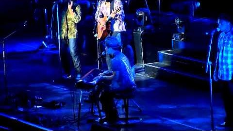 Bruno Mars - It Will Rain (with Skylar Grey) - Live in Oberhausen - 15.10.2011