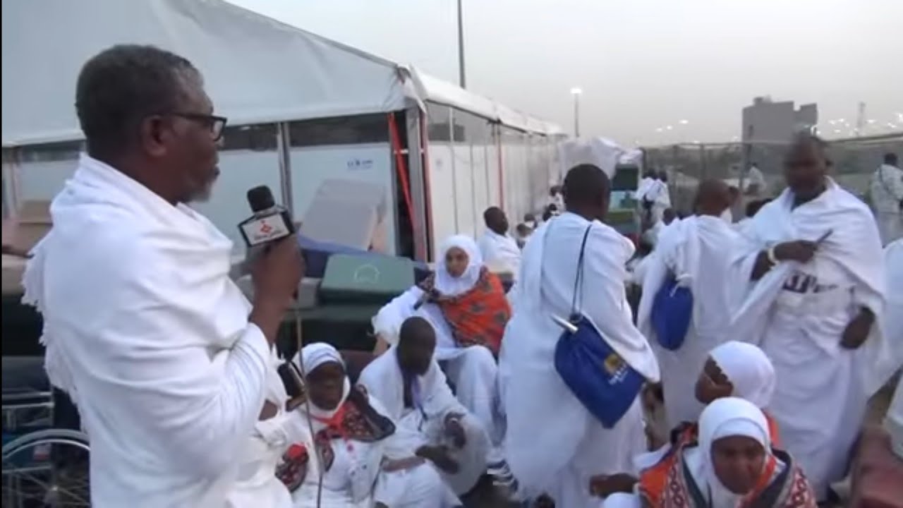 MAHOJIANO MUHIMU NA MUFT WA TANZANIA PAMOJA NA PROFESA ASSAD KTK ENEO LA ARAFA NA HALI ILIVYOKUWA