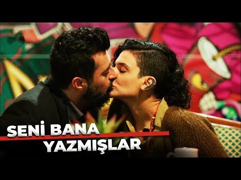 Meltem, Zülfo'yu Öperek Geçmişi Hatırladı | Poyraz Karayel 82. Bölüm (VEDA)