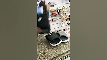 شبشب طبي رجالي ضد المياه لو عجبك شارك الصفحه 