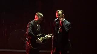 Hurts   Somebody to Die For  Hamburg Germany 14 11 2017