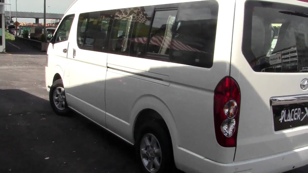 Joy Long 15 Seater Toyota 2.5cc Turbo Diesel Engine - YouTube