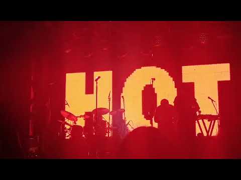 MUNA It Gets So Hot (Heaven, London 26/05/26)