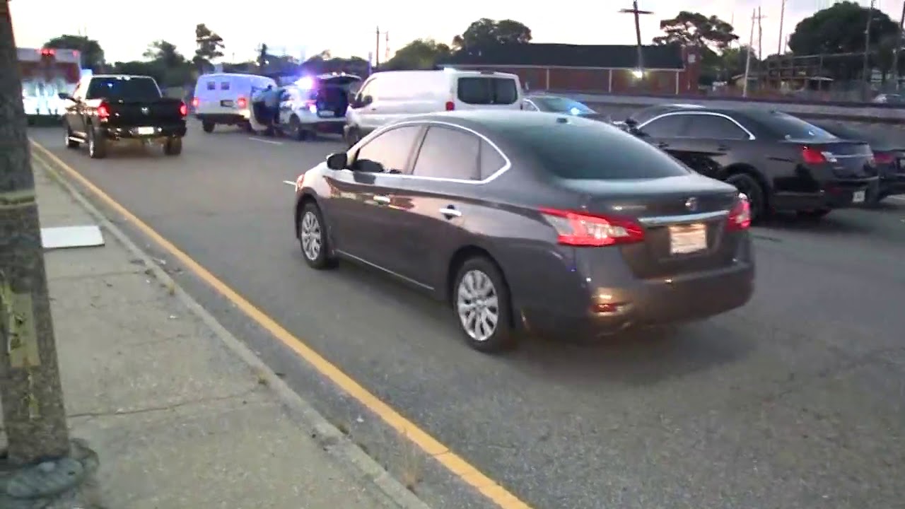 Police investigating deadly shooting in Hollygrove YouTube