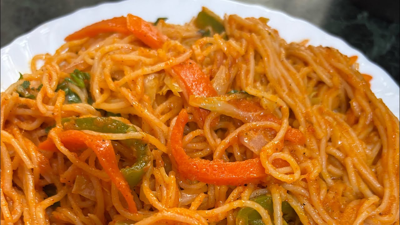 बिना Sauce का Healthy Chowmein | Secret Tomato Base Chowmein Recipe