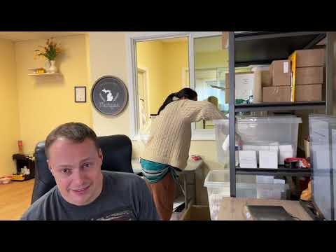 Vlog 1627 ll TUYẾT RƠI- RỘN RÀNG CÔNG VIỆC- ĐI CHỢ- ĐI SUỐT NGÀY, 2 MẸ CON ĐÁNH LẺ ĐI ĂN MẸ ƠI!!