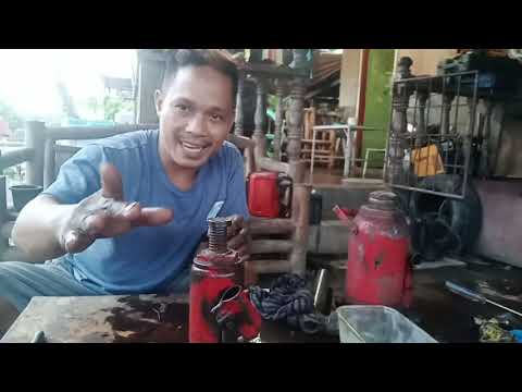 Video: Pag-aayos Ng Mga Haydroliko Na Jacks: Kung Paano Ito I-disassemble Mismo? Pag-ayos Ng Kit Para Sa Isang Car Jack. Paano Ayusin Ang Isang Lumang Bote Ng Bote?