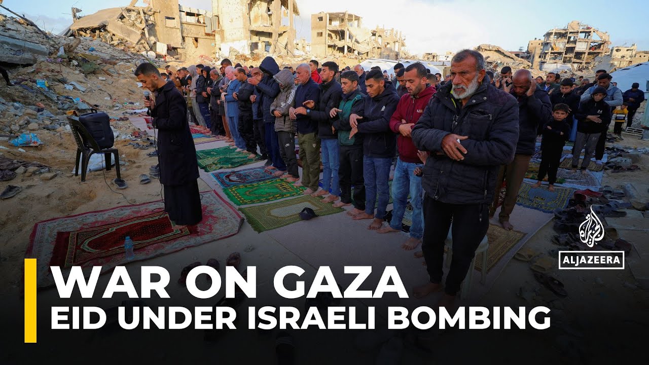 القوات الإسرائيلية تقصف غزة بينما يحتفل الفلسطينيون بعيد الفطر