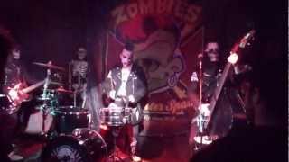 BLOODSUCKING ZOMBIES FROM OUTER SPACE  - Cannibal holocaust  /Live/