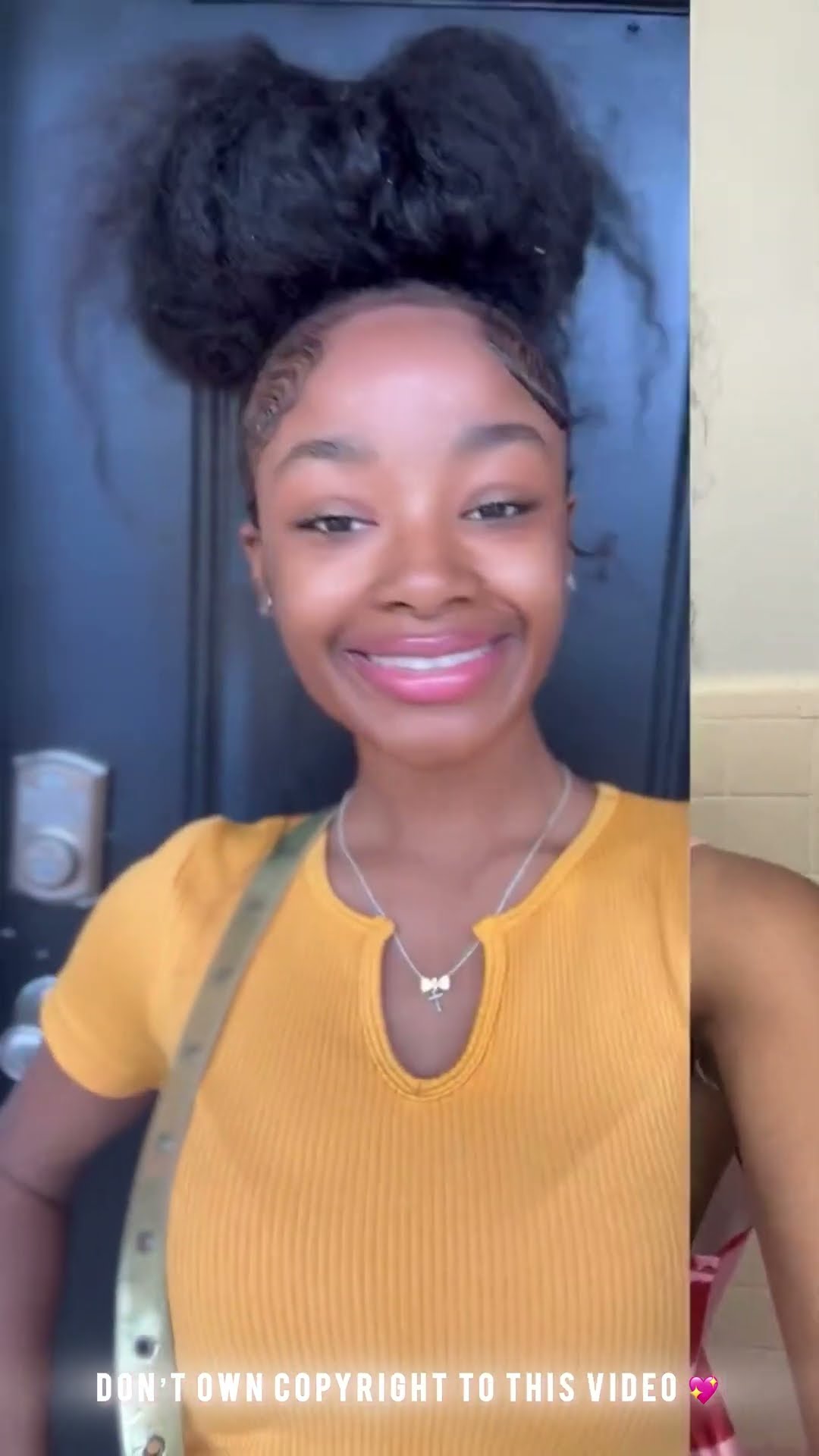 Zaza messy bun tutorial ?#explorepage #100ksubscribers #fyp #jesuslovesyou #blackgirlmagic
