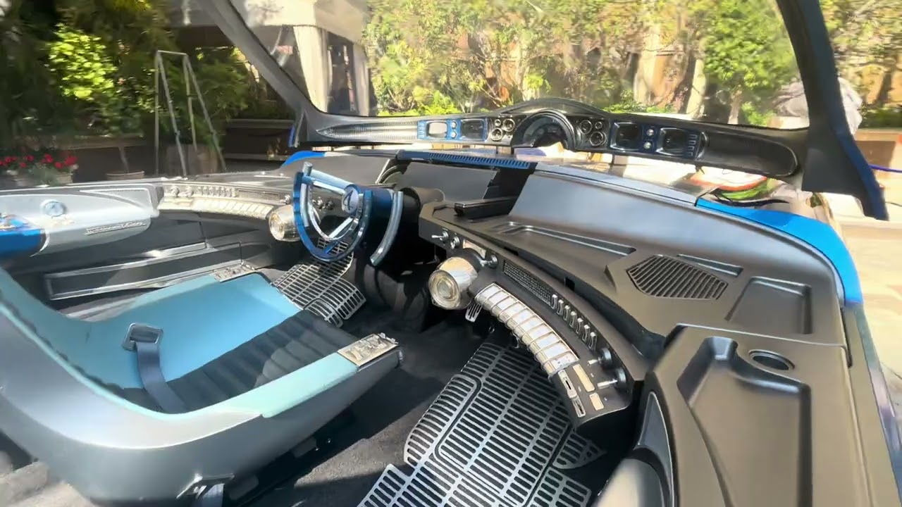 Fantasticar Interior