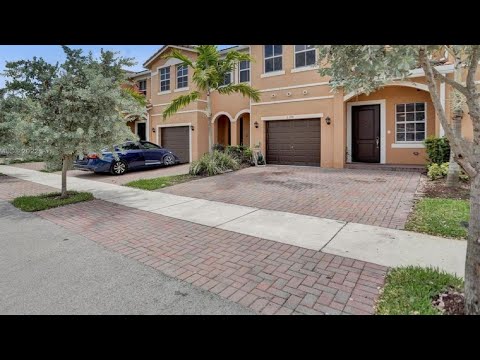 2390 SE 15th St, Homestead, FL home video tour