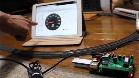 Control Marklin & DCC locomotive using DSpi and Raspberry pi2