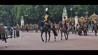 Kings troop major generals review trooping the colour #thekingsguard
