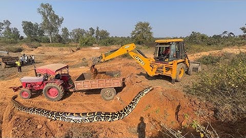 JCB 3dx Backhoe Loading Mud in Mahindra 475 JCB khudai work JCB video #jcb #jcbvideo