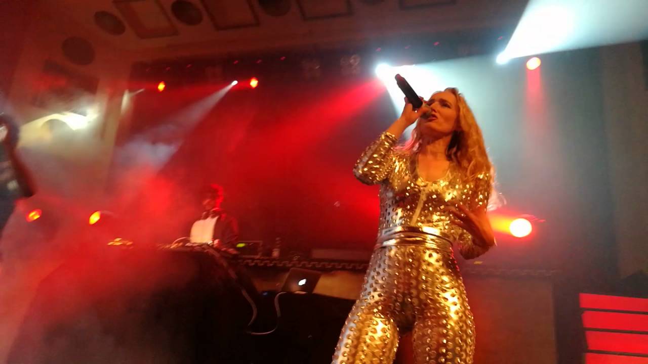 E-rotic - Fred Come To Bed Live @ Apollo Live Club 26/08/2016