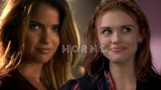Malia & Lydia - Horns