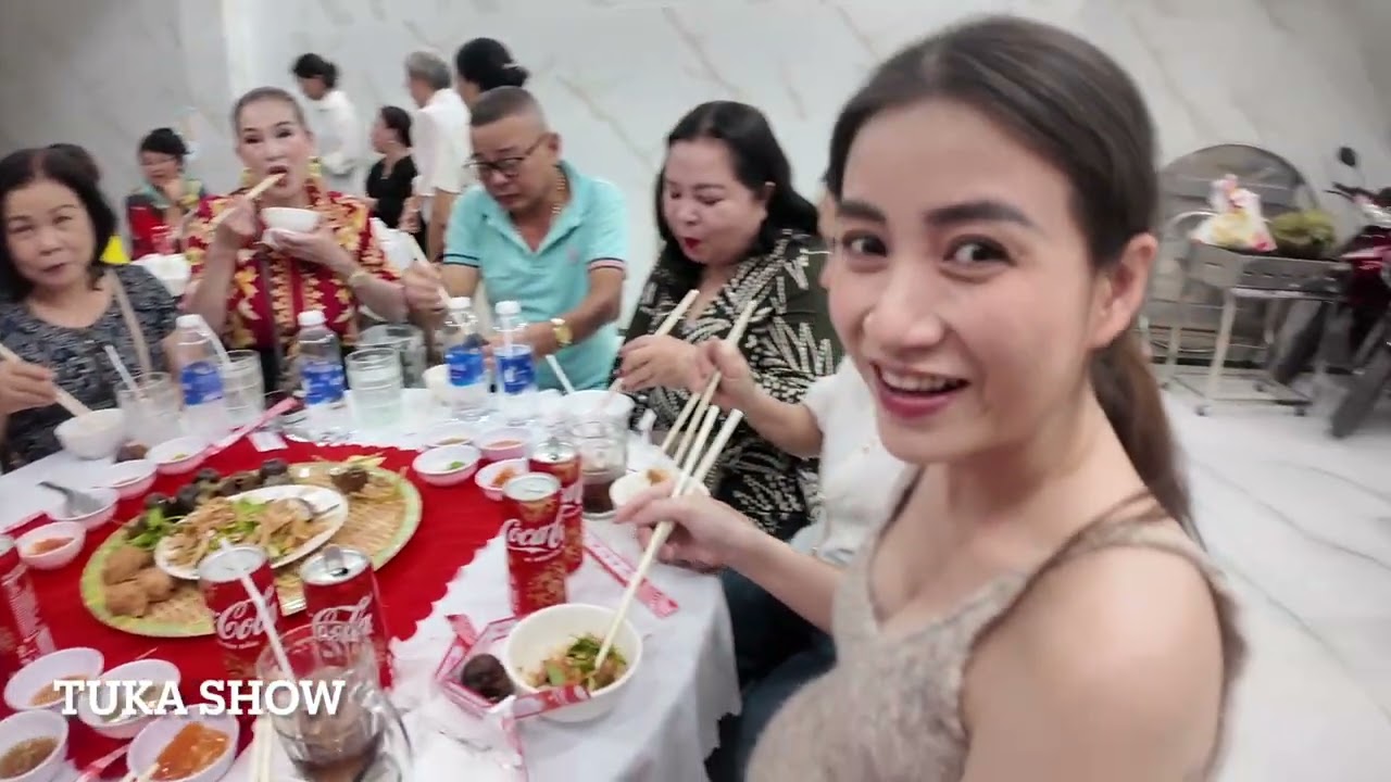 TÂN GIA VÀ CHỢ TẾT PHÚ XUÂN, XÃ NHÀ BÈ