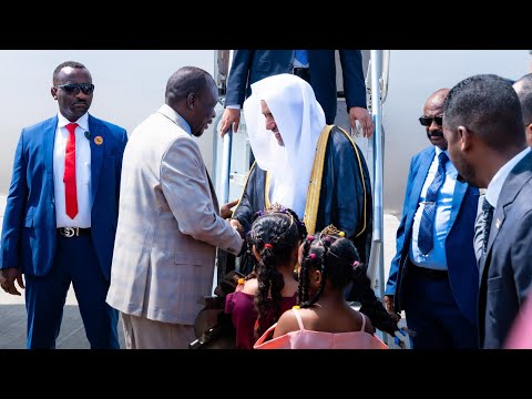 وصول الامين العام لرابطة العالم الإسلامي معالي الدكتور فضيلة الشيخ محمد عبد الكريم العيسى