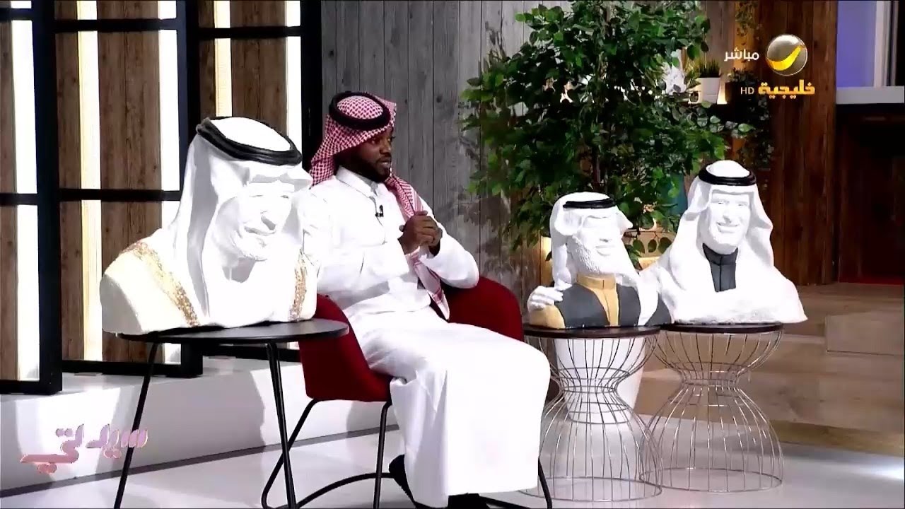 ناصر هوساوي فنان يصنع منحوتات تحاكي الواقع.. ويروي لسيدتي سبب الشغف