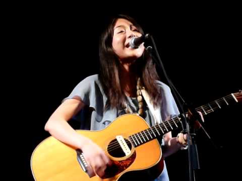 2010　扇が浜の夕べ　植村　花菜　～紙ひこうき～