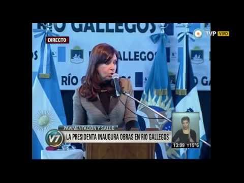 En Río Gallegos, Cristina Kirchner firmó convenios para obras en Santa Cruz