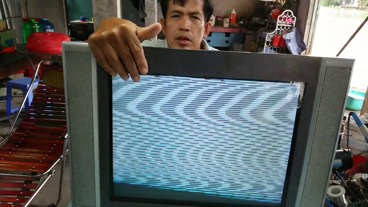 CRT Tv:Horizontal lines in pictures/solutions on your finger tip - YouTube