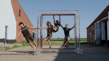 Frames (2025) Not Standing/Alexander Vantournhout