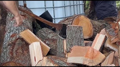 Splitting firewood with an axe?, STOP!, wrecking your handles. TIPS.
