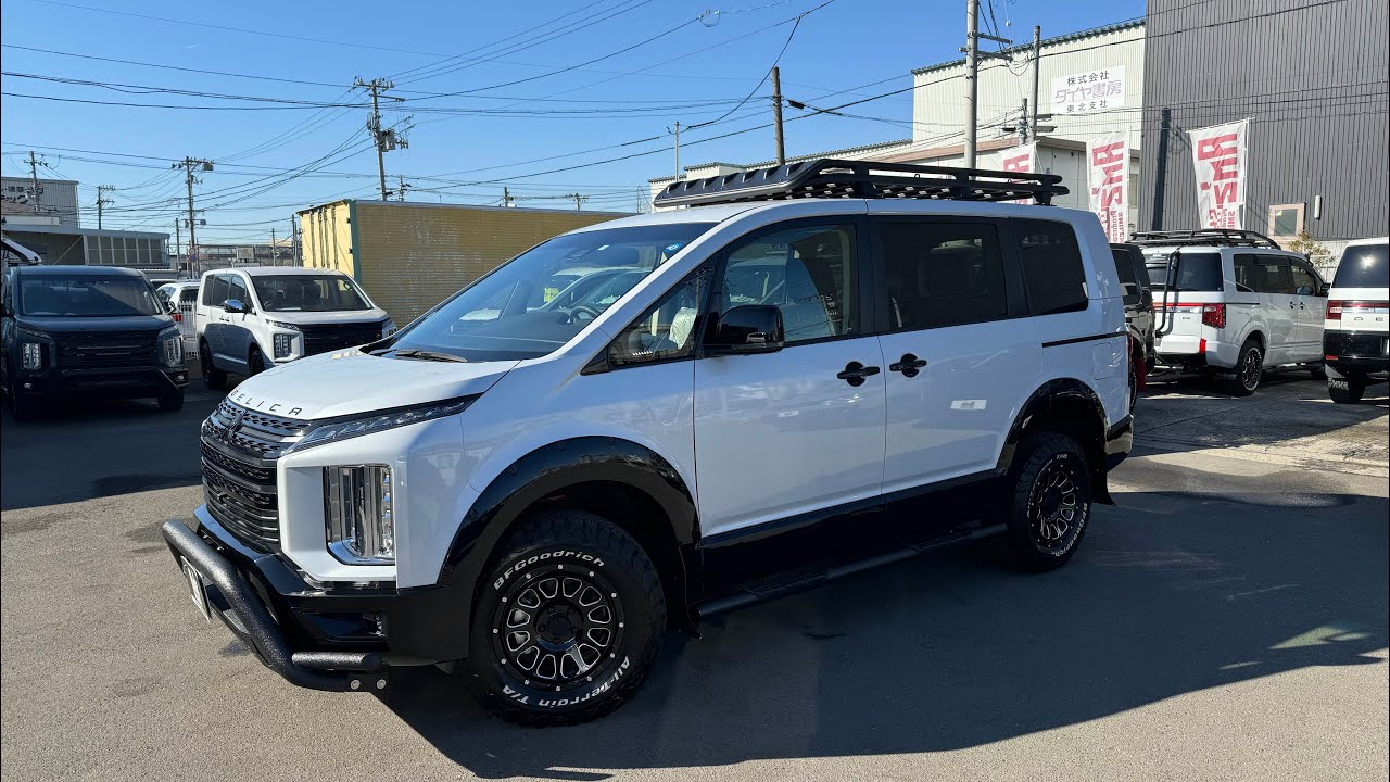 ◆デリカD5◆リフトアップ◆バスターズ2080HD改GOQBUTO◆腰下&フェンダーガーニッシュ類ブラック塗装◆ゼブラカラー◆デルタフォース◆Am’z studio byスマイルモータース製作車両◆