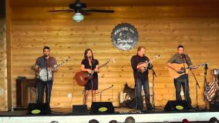 Lou Reid & Carolina - God Loves His Children