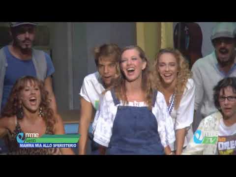 Sferisterio Live: Mamma Mia incanta Macerata