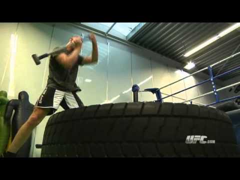 Stefan Struve Prepares for Sean McCorkle