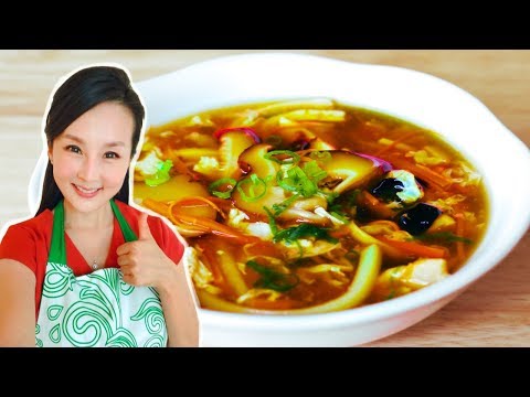 hot-and-sour-soup,-quick-&-simple-recipes,-cici-li---asian-home-cooking-recipes