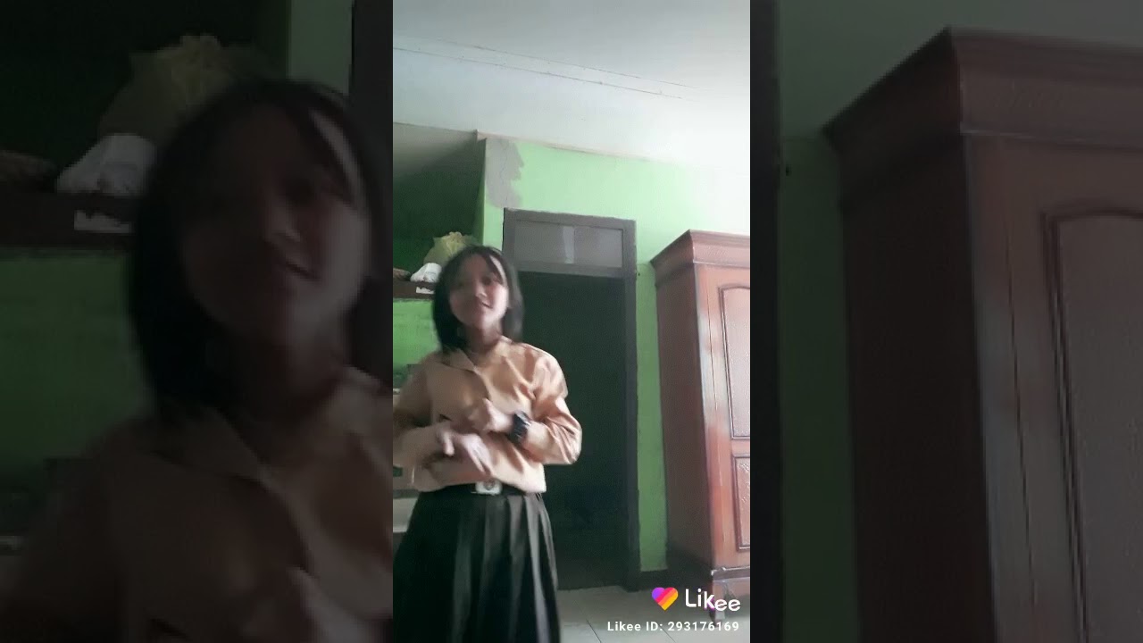 Lirik Lagu Di Sana Menanti Di Sini Menunggu Sungguh Ku