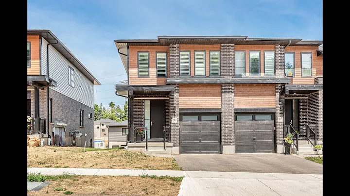917 Robert Ferrie Dr Kitchener