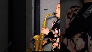 Yesterday (Beatles) Live saxophone solo by @Felicitysaxophonist  #felicitysax #live #saxophone