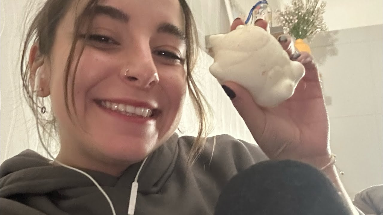 🌙ASMR - nouveaux triggers, avec fond de pluie🌙