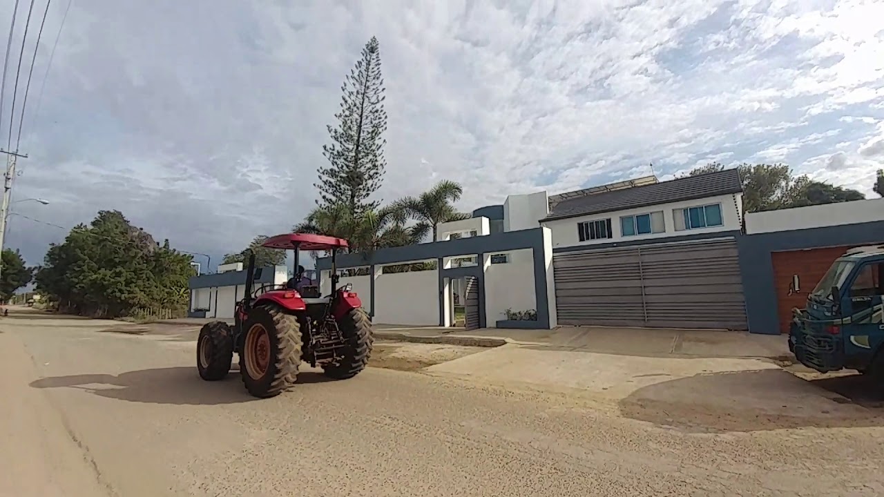Linda casa del bachatero Raulin Rodríguez comunidad santa maria Montecristi.conociendo su pueblo.